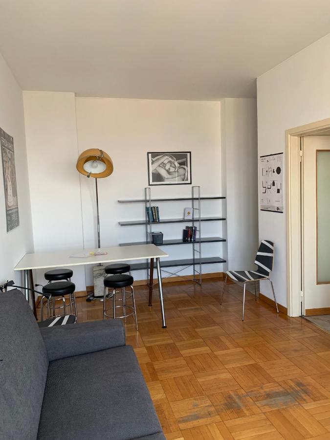 Ferienwohnung Monolocale Con Vista Su Milano Exterior foto
