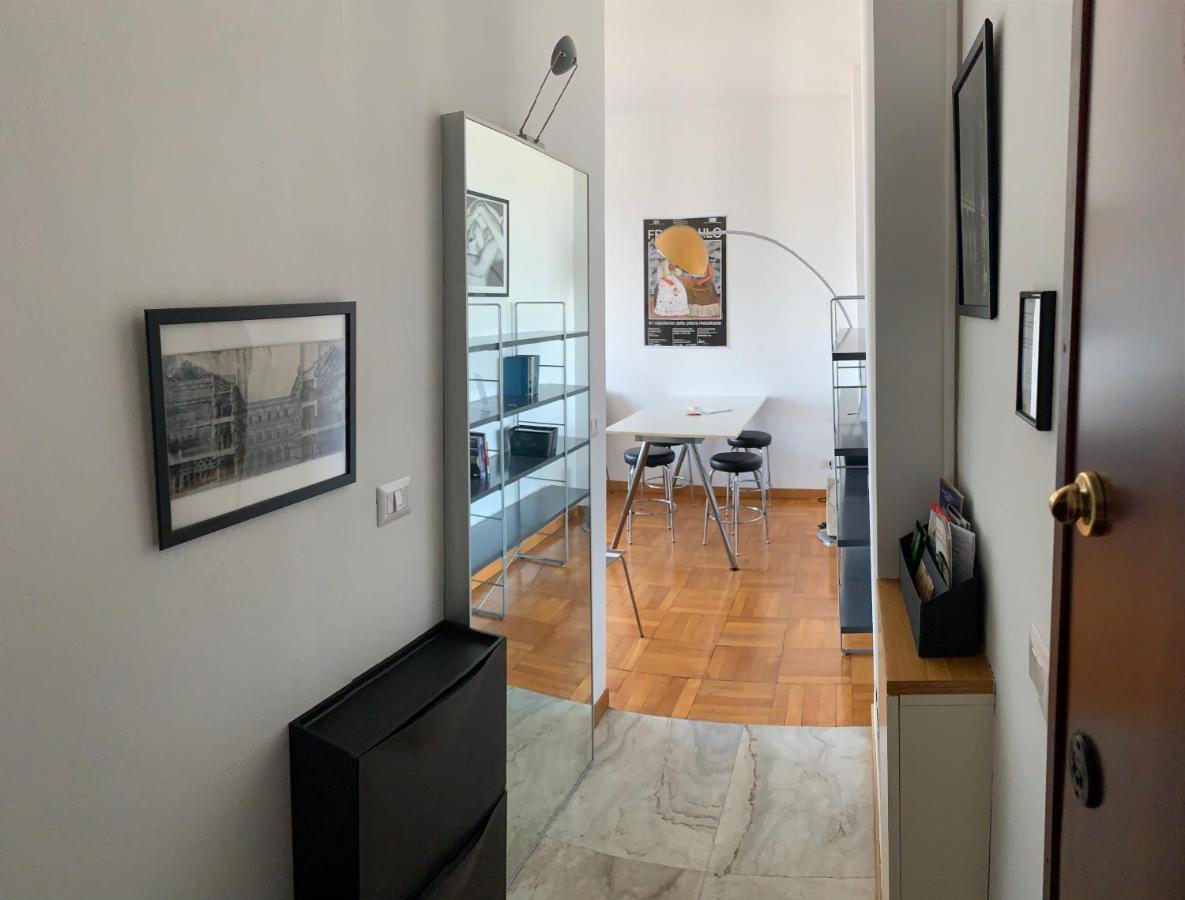 Ferienwohnung Monolocale Con Vista Su Milano Exterior foto